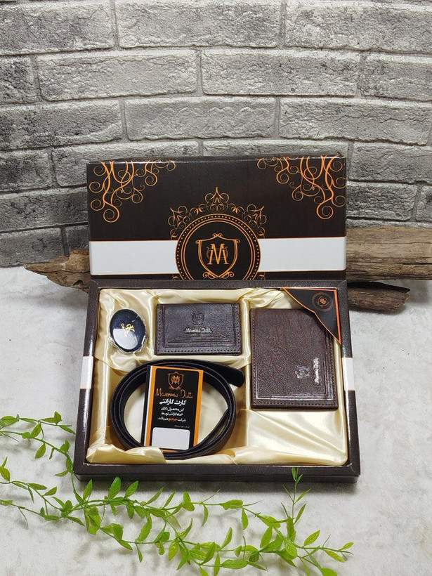 ست مردانه چهارتیکه کیف پول،کیف جاکارتی،کمربند و سگک