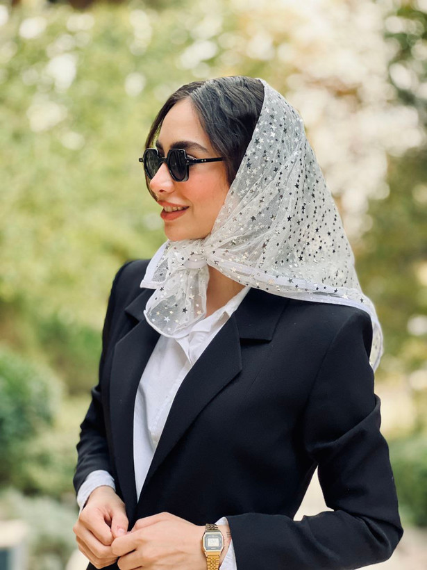 مینی اسکارف دخترانه توری سفید طرح ستاره مزونی