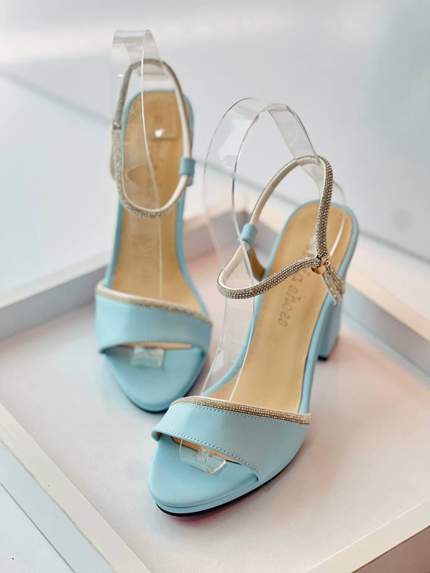 کفش مجلسی زنانه،دخترانه رنگ آبی آسمانی لژ ۱۱سانت کیفیت عالی