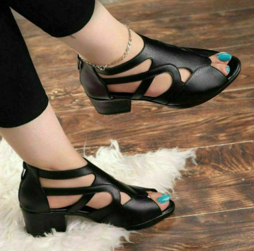 کفش صندل شیک زنانه پشت زیپ دار رویه چرم پلاس سایز ۳۷ تا ۴۰ قیمت بسیار عالی و تولیدی