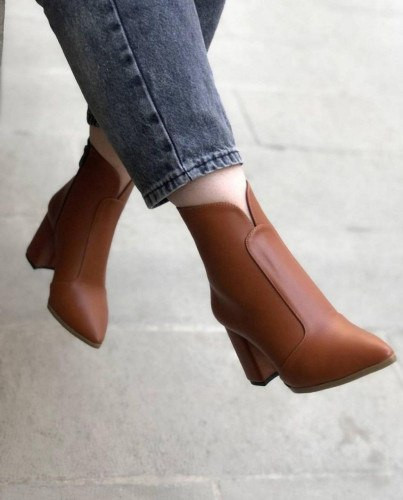 نیمبوت جدید زنانه/دخترانه بسیار شیک و خوشپا و راحت اندازه پاشنه ۵سانت قیمت بسیار عالی و رقابتی رنگ قهوه ای