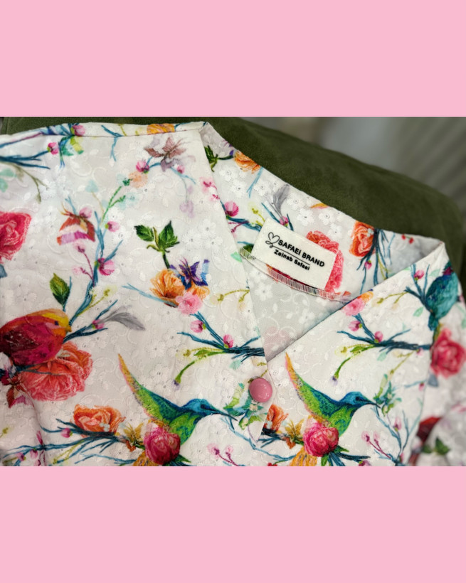 مانتو عیدانه شیک دخترانه/زنانه جنس وال خامه دوزی با کیفیت طرح پرنده داخل مانتو لایی حریر کار شده دو سایزی قد ۸۵ مناسب بهار و تابستان قیمت عالی خرید از تولیدی