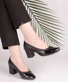 کفش مجلسی زنانه مدل سارا جنس رویه ورنی و بیاله اندازه پاشنه ۵سانت در دو رنگ چری و مشکی قیمت بسیار عالی خرید از تولیدی