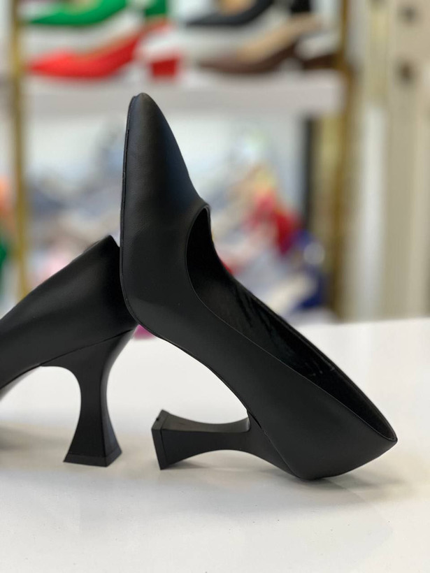 کفش مجلسی زنانه/دخترانه بسیار شیک کیفیت عالی درجه یک با ضمانت گارانتی قالب استاندارد پاشنه ۹ سانت سایزبندی ۳۶ تا ۴۱خرید از تولیدی