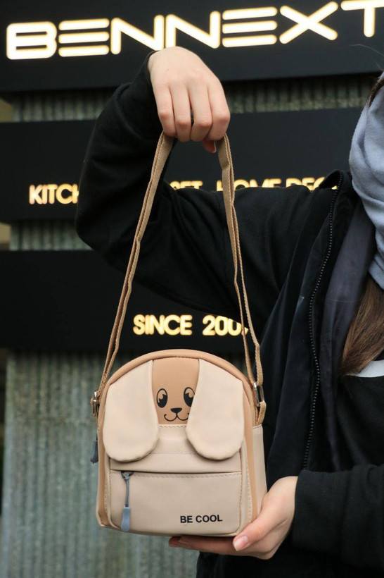 کیف دوشی دخترانه بسیار زیبا و جدید پاسپورتی جنس نانسی ابعاد ۱۳* ۱۷ قیمت بسیار عالی خرید از تولیدی