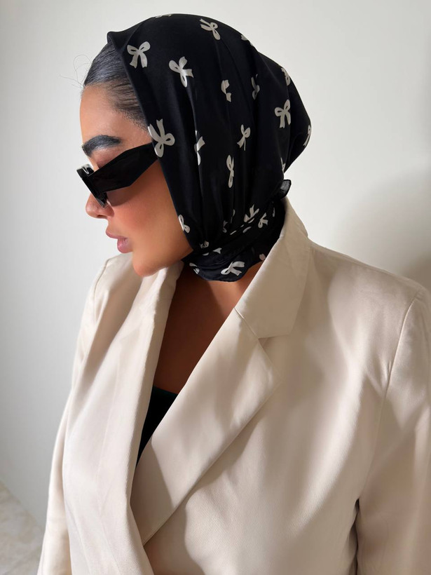 مینی اسکارف نخی پاپیونی مزونی کالکشن عیدانه بسیار زیبا متریال نخی اعلا قیمت منصفانه خرید از تولیدی