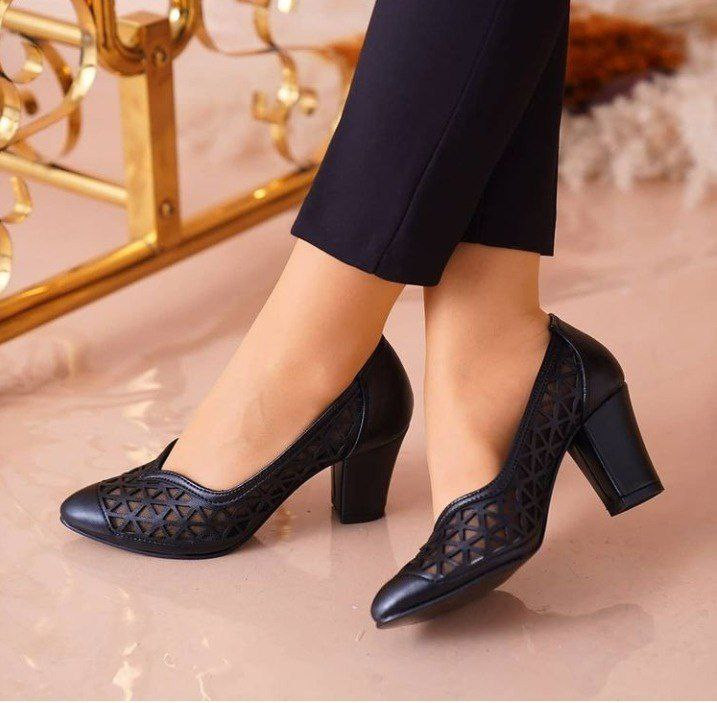 حراج کفش زنانه عیدانه مدل هانا جنس رویه بیاله پاشنه ۵ سانت ارسال فوری سایزبندی ۳۷ تا ۴۰قیمت عالی خرید از تولیدی