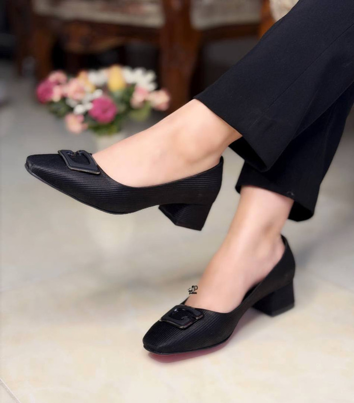 کفش کالج مجلسی زنانه/دخترانه رویه ساتن گیپوری پاشنه ۲ سانتی زیره دلتا کیفیت بینظیر پاخوری شیک قیمت منصفانه خرید از تولیدی