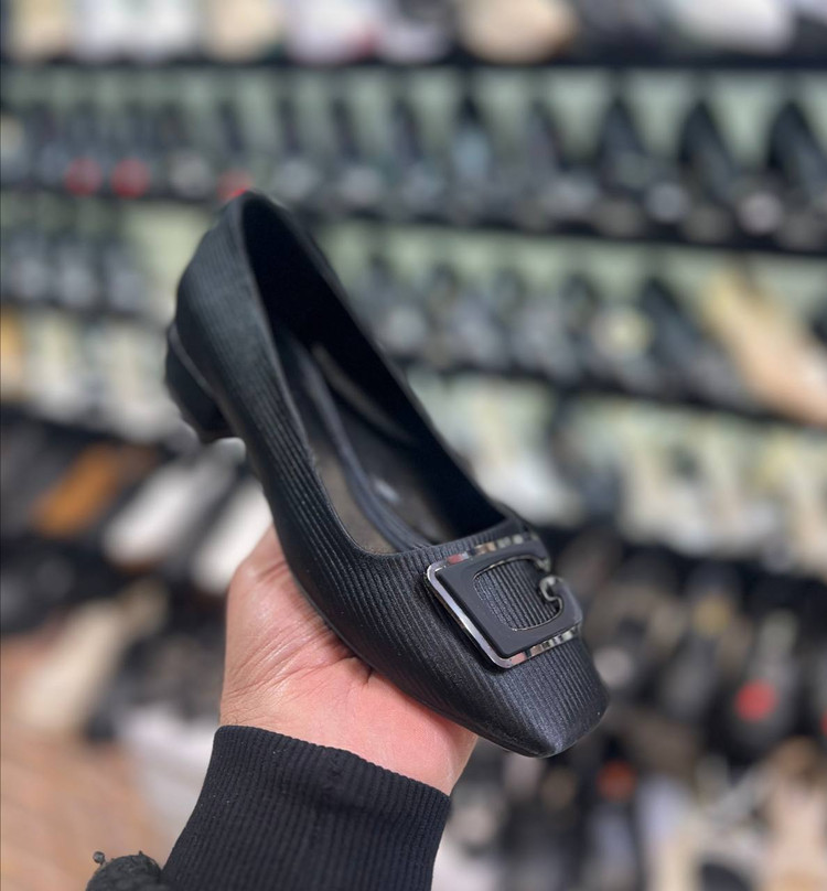 کفش کالج مجلسی زنانه/دخترانه رویه ساتن گیپوری پاشنه ۲ سانتی زیره دلتا کیفیت بینظیر پاخوری شیک قیمت منصفانه خرید از تولیدی