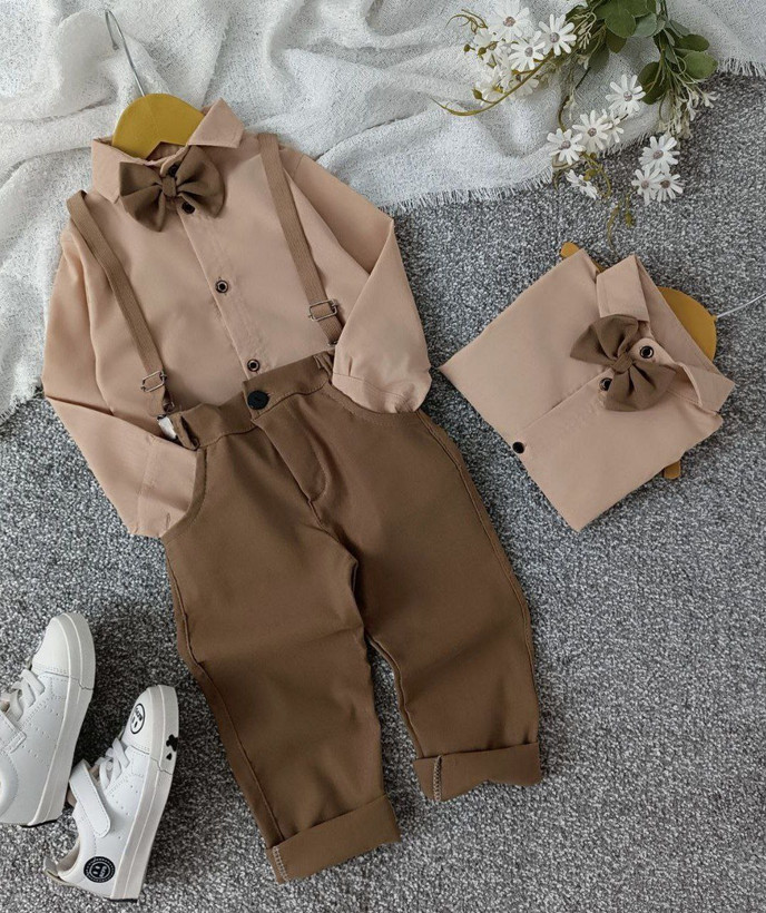 ست مجلسی چهارتیکه پسرانه (پیراهن،شلوار،پاپیون،ساسبند) جنس پیراهن دوشین جنس شلوار کتان بنگال کشسانی دارد