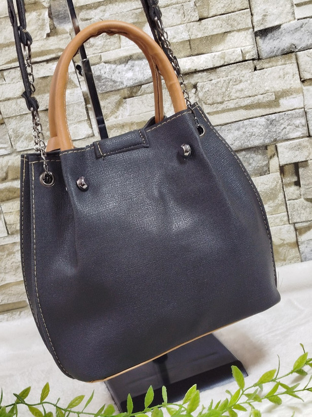 کیف دوشی و دستی زنانه جنس لی ابعاد ۲۵*۳۱ رنگبندی عالی قیمت منصفانه خرید از تولیدی