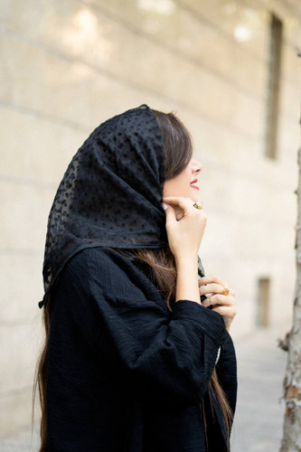 مینی اسکارف توری توپی ارگانزا مشکی مخملی مزونی متریال ارگانزا تک رنگ تک و عمده قیمت منصفانه خرید از تولیدکننده و واردکننده مستقیم