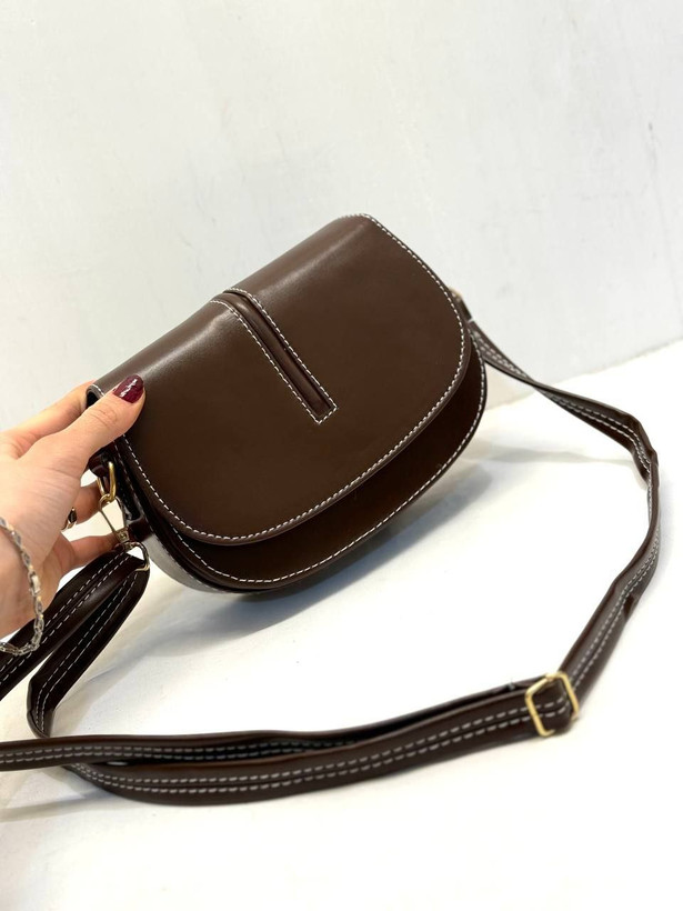 کیف دوشی زنانه/دخترانه مدل دایره صابونی جنس وارداتی سایز ۲۵*۱۷ قیمت منصفانه