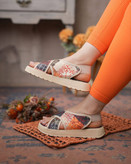 کفش صندل زنانه/دخترانه ترمه اسلیمی رویه چرم حوله ای و لوفرا دارای پد خار پاشنه سایزبندی ۳۷ تا ۴۰ قیمت منصفانه خرید از تولیدی