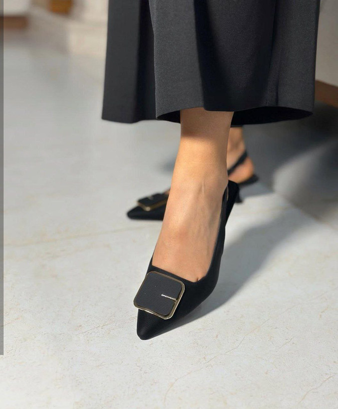 کفش مجلسی زنانه/دخترانه پاشنه دار جدید بسیار شیک و راحت و باکیفیت پاشنه ۳ سانت سایز ۳۷ تا ۴۰ قیمت رقابتی خرید از تولیدی