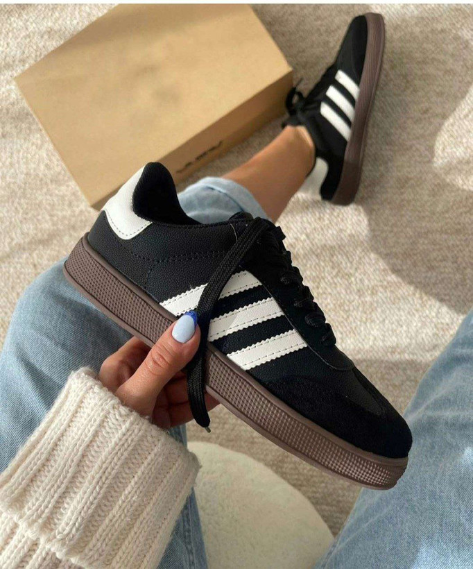 ونس سامبا زنانه/دخترانه لژ دور کش کیفیت اصلی در ۴ رنگ بسیار زیبا سایز ۳۷ تا ۴۰ قیمت عالی خرید از تولیدی