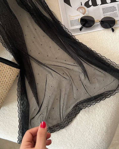 شال توری مشکی نگین دار دور دانتل بسیار شیک و زیبا قیمت منصفانه خرید از تولیدکننده و واردکننده مستقیم