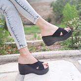 صندل جدید لژ دار زنانه/دخترانه در سه مدل زیبا پاشنه 7سانت زیره پی یو طبی کیفیت عالی دوخت تمیز قالب استاندارد سایزبندی ۳۷ تا ۴۰ قیمت منصفانه خرید از تولیدی