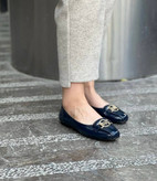 کالج جدید زنانه/دخترانه میکل بسیار شیک خوشپا راحت سایز ۳۷ تا ۴۰ رنگ مشکی و سورمه و زرشکی قیمت منصفانه خرید از تولیدی