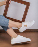 ونس تدی جدید زنانه/دخترانه در دو رنگ مشکی و سفید قالب استاندارد جنس رویه فوم درجه یک زیره مواد نو نرم و سبک سایزبندی ۳۷ تا ۴۰ قیمت عالی خرید از تولیدی