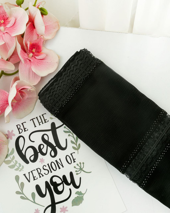 شال مشکی جنس نخ کراش مزونی دانتل دار مشکی فروش به صورت تک و عمده قیمت منصفانه خرید از تولیدی