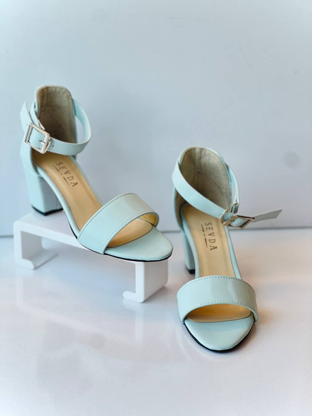 کفش مجلسی زنانه/دخترانه مدل تک باند پاشنه شش سانت سایزبندی ۳۶ تا ۴۰ قالب استاندارد کیفیت عالی درجه یک با ضمانت گارانتی قیمت منصفانه خرید از تولیدی