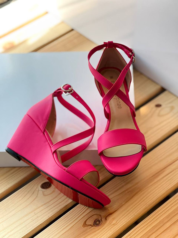 کفش مجلسی زنانه/دخترانه لژدار سایزبندی 36 تا 40 قالب استاندارد کیفیت عالی درجه یک با ضمانت گارانتی رنگبندی مداد رنگی قیمت منصفانه خرید از تولیدی