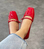 بابت جدید زنانه/دخترانه بسیار شیک خوشپا و راحت سایزبندی ۳۷ تا ۴۰ قیمت منصفانه خرید از تولیدی