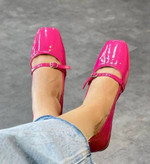 بابت جدید زنانه/دخترانه بسیار شیک خوشپا و راحت سایزبندی ۳۷ تا ۴۰ قیمت منصفانه خرید از تولیدی