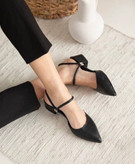 صندل اسلیپر دو بند زنانه/دخترانه قالب استاندارد رویه فوم درجه یک زیره مواد نو پاشنه دار پاشنه ۵ سانت پاخور عالی سایزبندی ۳۷ تا ۴۰ قیمت منصفانه خرید از تولیدی