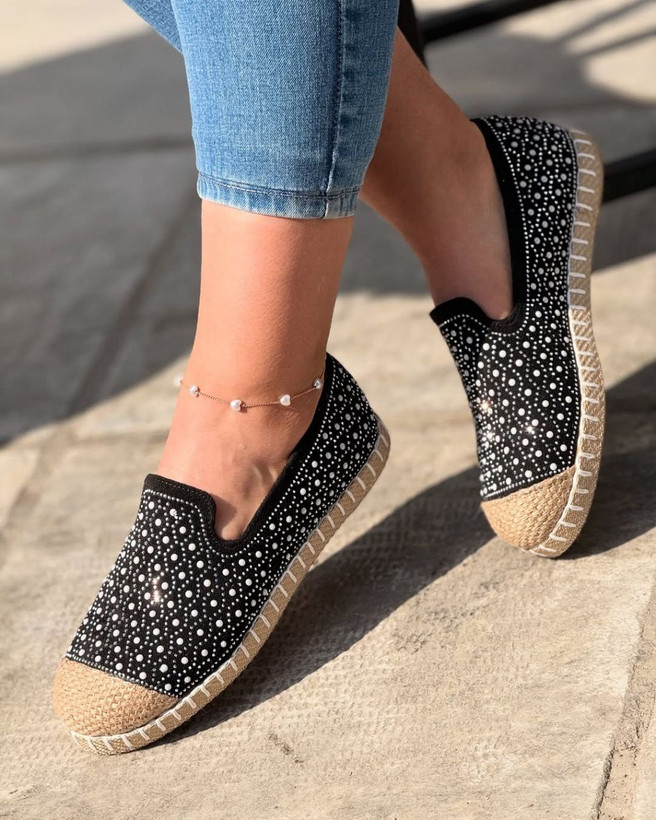 کفش کالج زنانه/دخترانه نگین مروارید جدید دور دوخت شیک و خوشپا زیره pvc قالب استاندارد سایز ۳۷ تا ۴۰ قیمت منصفانه خرید از تولیدی