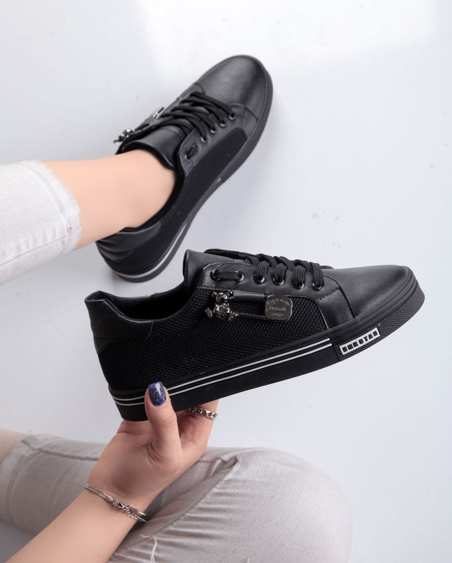 ونس زنانه/دخترانه استار زیره پیو جنس رویه بیاله سایزبندی ۳۷ تا ۴۰ شیک و خوشپا سبک و راحت قیمت منصفانه خرید از تولیدی