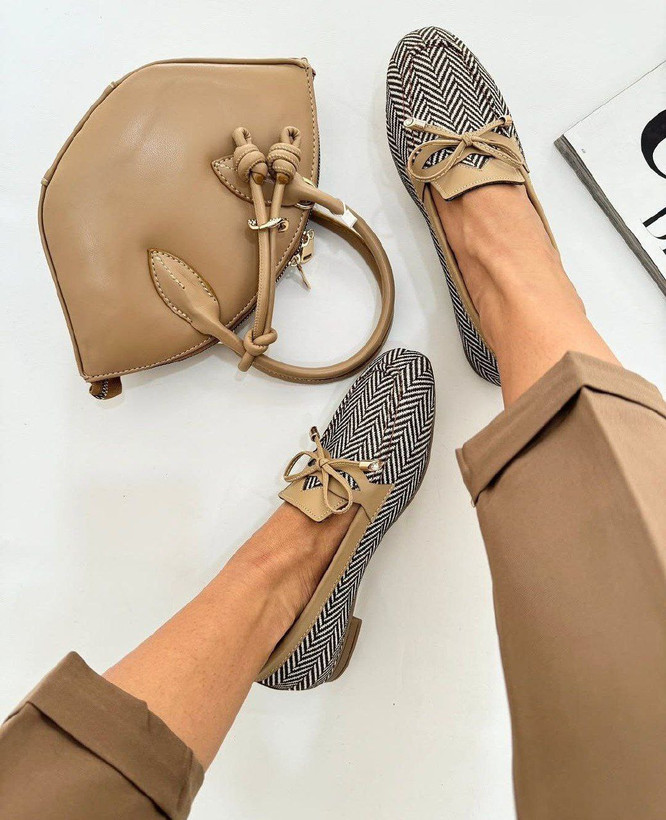 کالج جدید زنانه/دخترانه بسیار شیک خوشپا و راحت سایزبندی ۳۷ تا ۴۰ قیمت منصفانه خرید از تولیدی