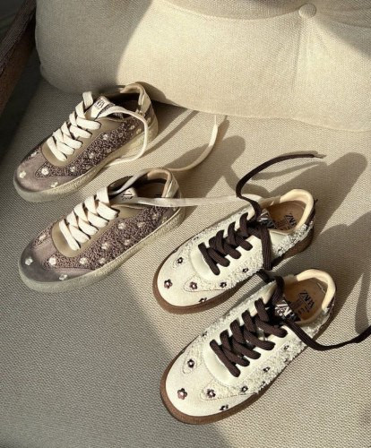 ونس جدید زنانه/دخترانه با کیفیت عالی زیره پیو سایز ۳۷ تا ۴۰ قیمت منصفانه خرید از تولیدی