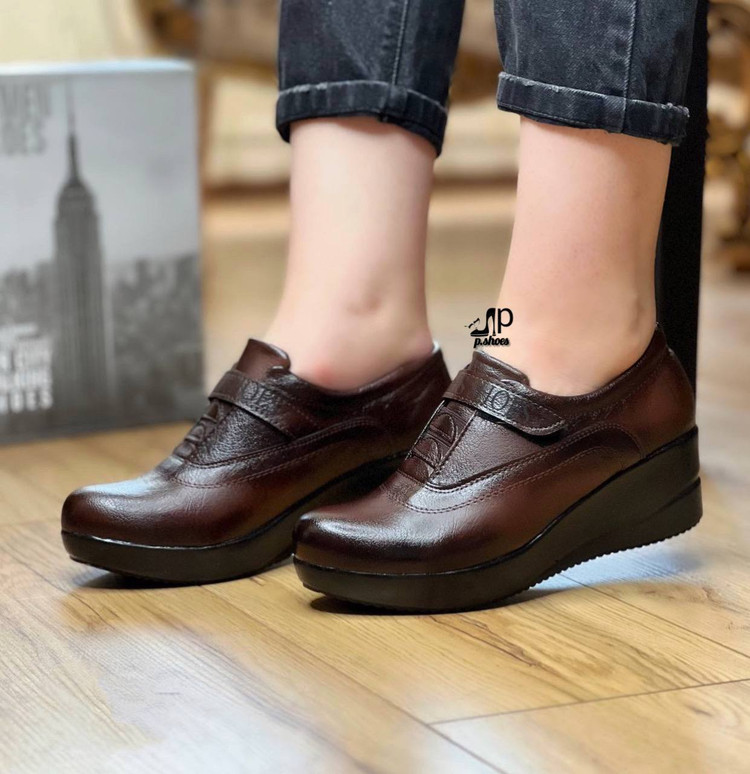 کفش طبی زنانه رویه چرم بیاله پاخوری عالی زیره پیو pu کاملا راحت و سبک سایز۳۷ تا ۴۰ قالب استاندارد قیمت منصفانه خرید از تولیدی