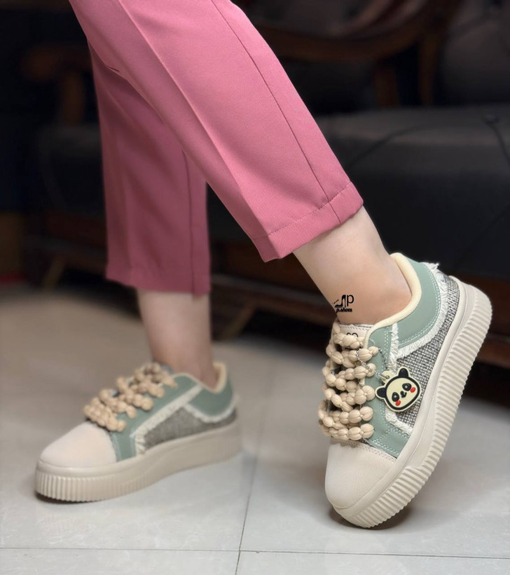 کتونی زنانه/دخترانه مدل Tedi زیره پیو کیفیت عالی و با ضمانت سبک و نرم قالب استاندارد سایزبندی ۳۷ تا ۴۰ خاص قیمت منصفانه خرید از تولیدی