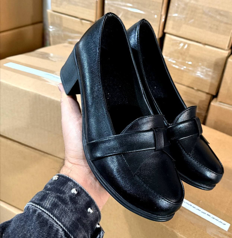 کفش طبی زنانه بسیار شیک راحت سایزبندی ۳۷ تا ۴۰ قیمت منصفانه خرید مستقیم از تولیدی