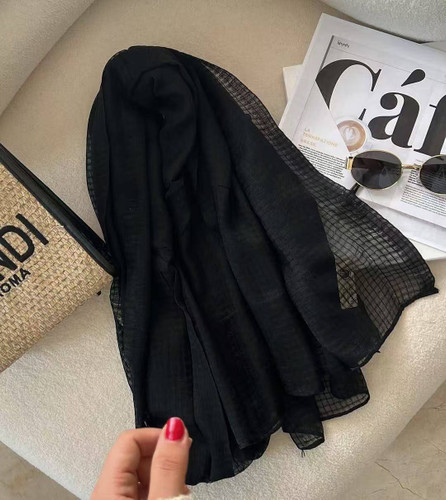 شال مشکی حصیری زنانه/دخترانه قیمت منصفانه خرید از تولیدکننده و واردکننده ارسال فوری با پست و تیپاکس