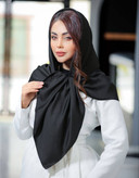 روسری ساتن مشکی قواره ۱۱۰ فروش به صورت تک و عمده قیمت منصفانه خرید از تولیدکننده و واردکننده