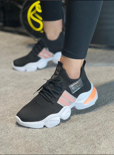 کتونی زنانه/دخترانه زیره پیو قالب استاندارد نرم و راحت کیفیت عالی سایزبندی ۳۷ تا ۴۰ قیمت منصفانه خرید از تولیدی