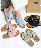 صندل زنانه/دخترانه رویه میکرو سوئیت گلدوزی شده لژ دورکش زیره پیو کیفیت عالی بسیار شیک و خوشپا و راحت