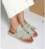 صندل زنانه/دخترانه رویه میکرو سوئیت گلدوزی شده لژ دورکش زیره پیو کیفیت عالی بسیار شیک و خوشپا و راحت