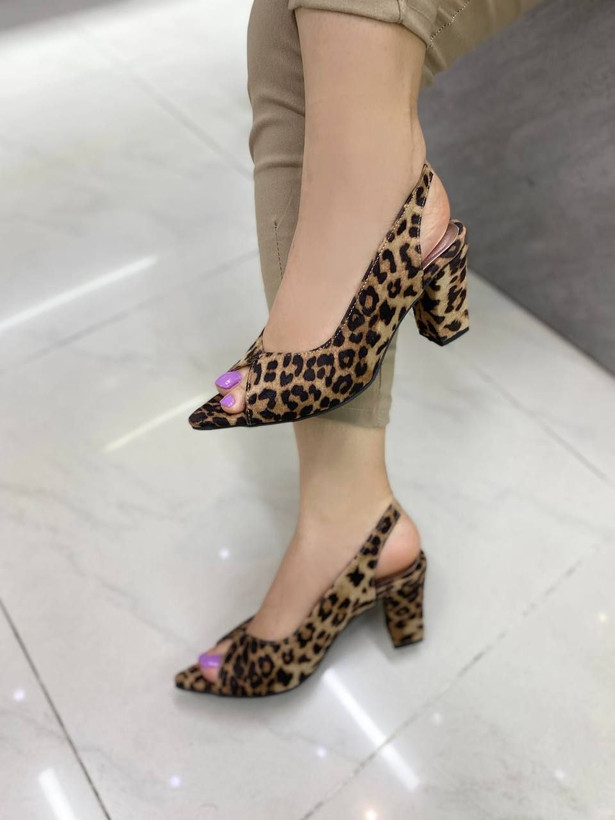 کفش مجلسی زنانه/دخترانه کیفیت اصلی پاخوری عالی پاشنه ۷ سانت جنس و کیفیت درجه یک در حد ترک