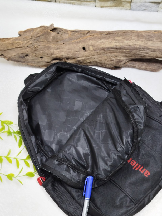 کیف مدرسه/کوله مغزی دخترانه و پسرانه جنس جوردن آستری داخل برزنت پشت راشل عرقگیری مناسب پایه درسی ۱ تا ۵ ابعاد ۴۰ در ۳۰