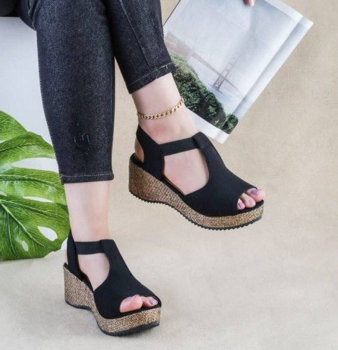 کفش صندل زنانه/دخترانه جنس رویه استرج غواصی سایزبندی ۳۶تا۴۰ زیره پی یو فوق العاده سبک وزن کفش ۱۰۰ گرم لژدار طبی مناسب پیاده روی