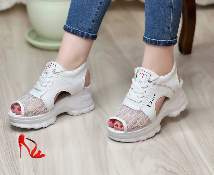 صندل زنانه/دخترانه مدل Dior پاخوری شیک زیره پیو لژدار ۶ سانت کیفیت بسیار عالی سایزبندی ۳۷تا۴۰