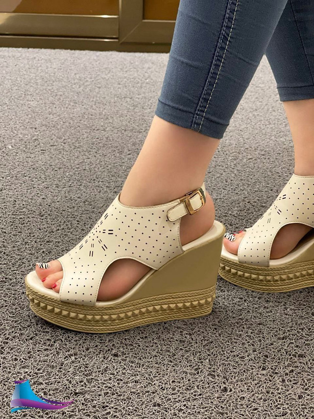 کفش صندل لژدار زنانه/دخترانه قالب استاندارد زیره PU لژ ۱۰ سانت سایزبندی ۳۶ تا ۴۰