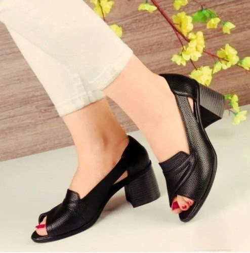 کفش صندل زنانه/دخترانه تولید ملی مدل سدنا رویه بیاله و فلوتر خارجی ایتالیا پاشنه پیو ۴ سانت کاملا طبی و بسیار سبک و راحت کیفیت بسیار بالا و تضمینی تهیه شده از مرغوبترین مواد اولیه