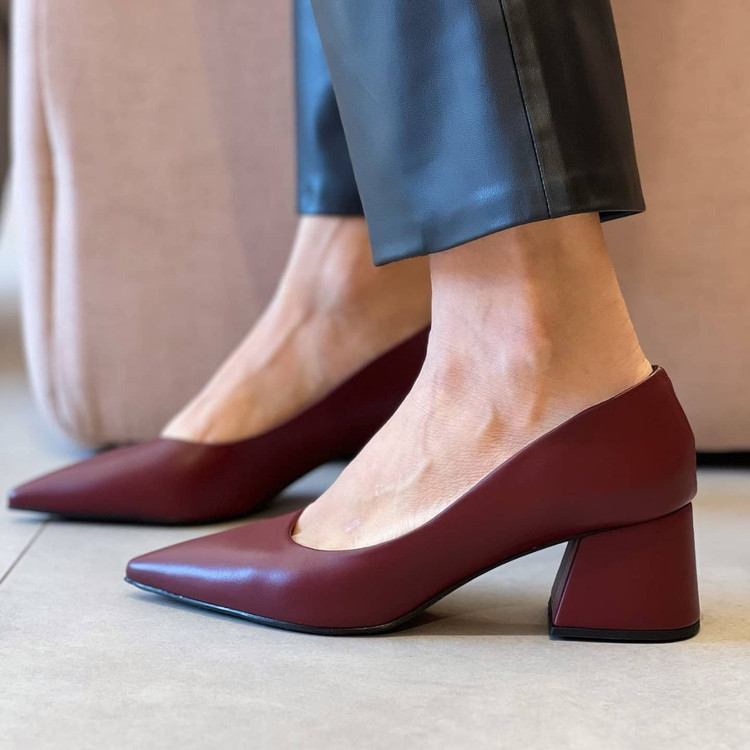 کفش مجلسی زنانه/دخترانه اندازه پاشنه ۵ سانت سایزبندی ۳۶ تا ۴۱ قیمت منصفانه