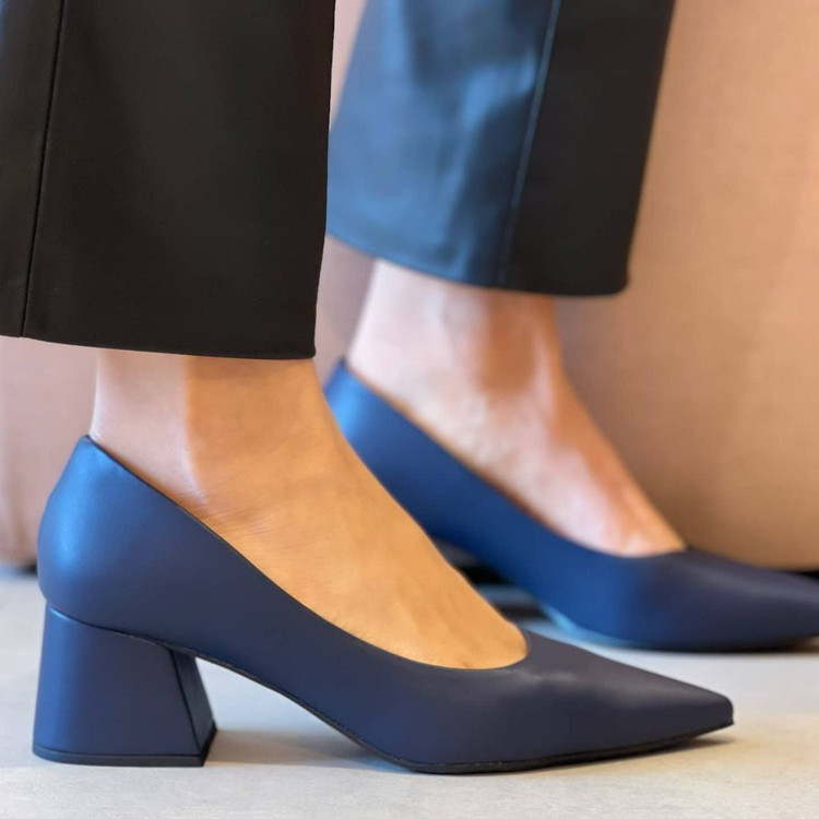 کفش مجلسی زنانه/دخترانه اندازه پاشنه ۵ سانت سایزبندی ۳۶ تا ۴۱ قیمت منصفانه